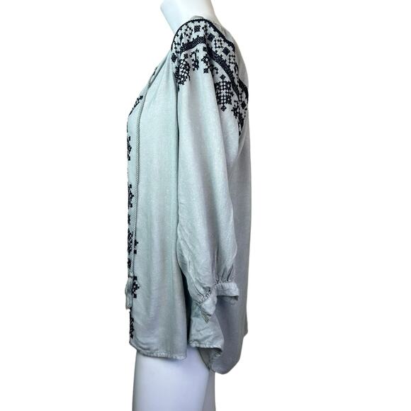 Raga Gray & Black Embroidered Boho Peasant Blouse with Tassels sz S - Picture 3 of 9
